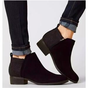 Women's Toms Deia Black Sueded Leather Booties , Size 8.5W